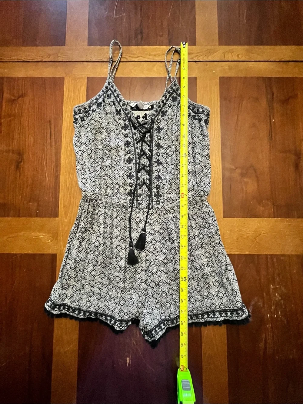 American Eagle Boho Black and White Romper Size Small - Picture 8 of 9
